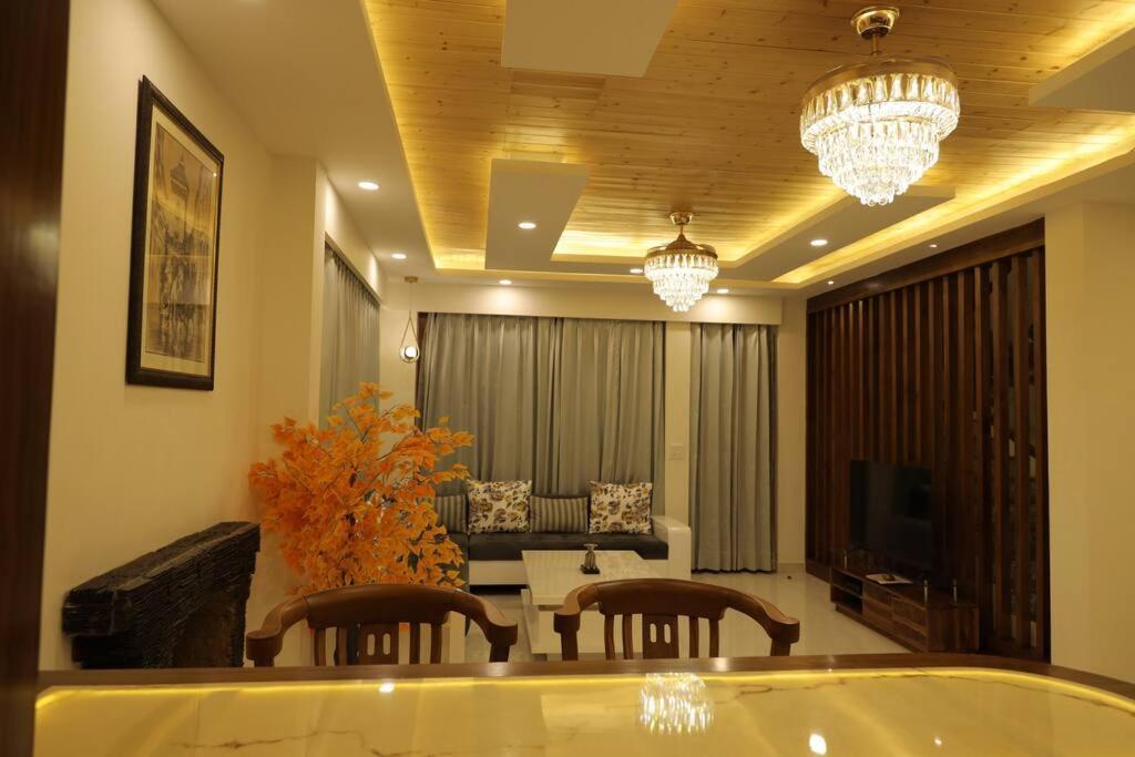 The Cerro Rico - 3 Bhk Modern Villa กัสซอลี ภายนอก รูปภาพ