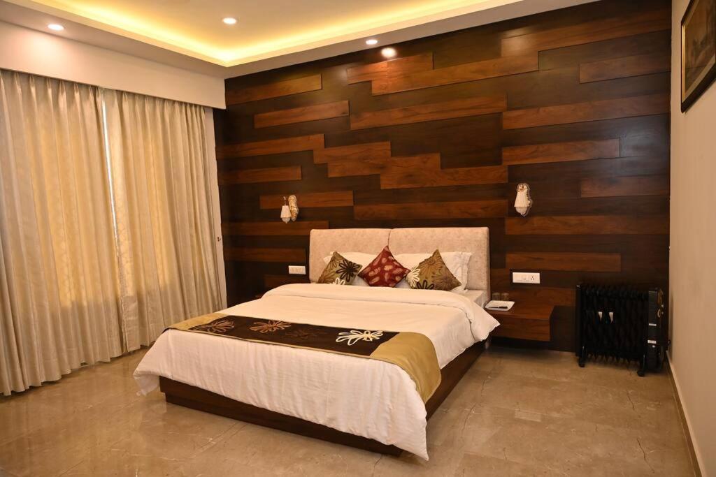 The Cerro Rico - 3 Bhk Modern Villa กัสซอลี ภายนอก รูปภาพ